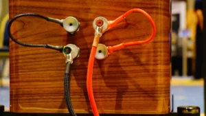 How Do I Connect A 4-Conductor Speaker Wire To A Receiver